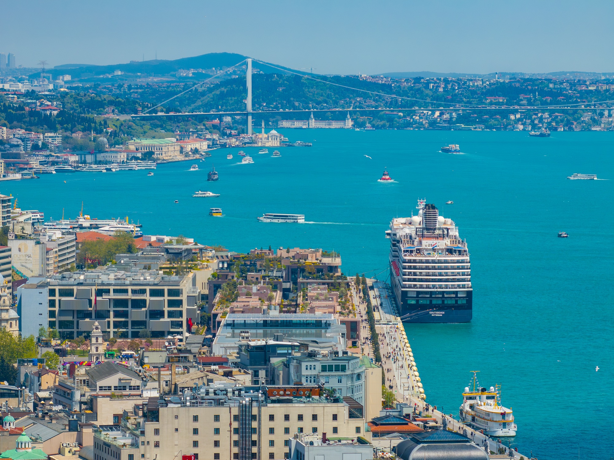 KRUVAZİYER TURİZMİNİN YENİ MERKEZİ İSTANBUL 